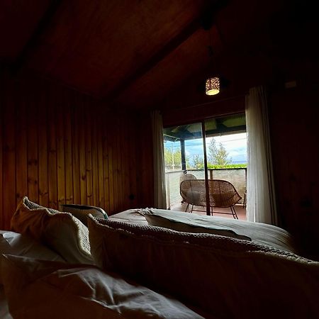 Paraiso Sunset Bungalows Hanga Roa Exterior photo